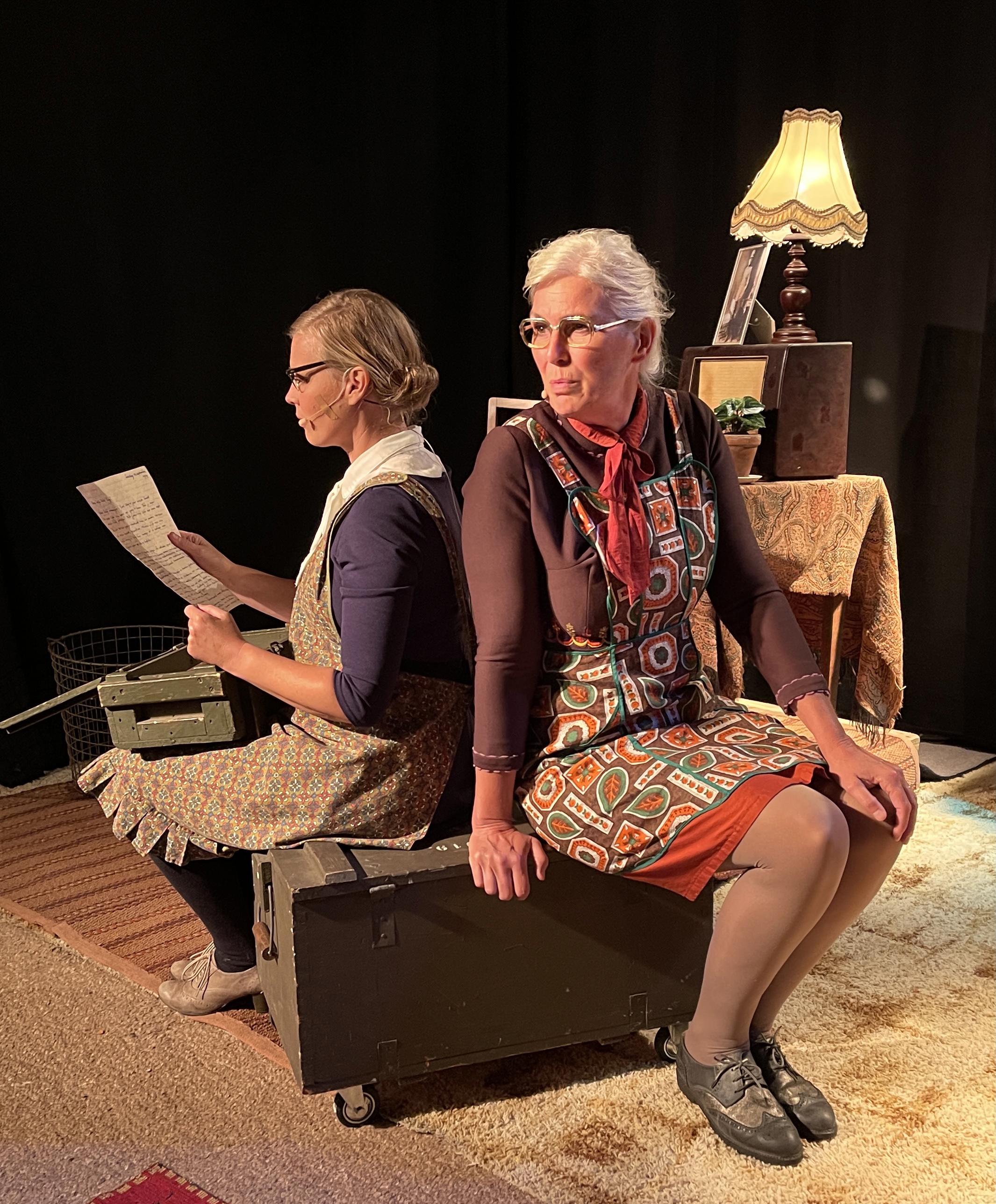 Engeltien leest brief van Egbert