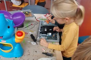 upcycling art: Technologie op de operatietafel