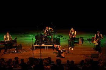 Mash-UP! 'De Popband voor school!'