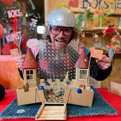 Maak een kasteel van een doos