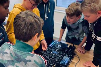 DJ workshop op je eigen locatie (door heel Nederland)