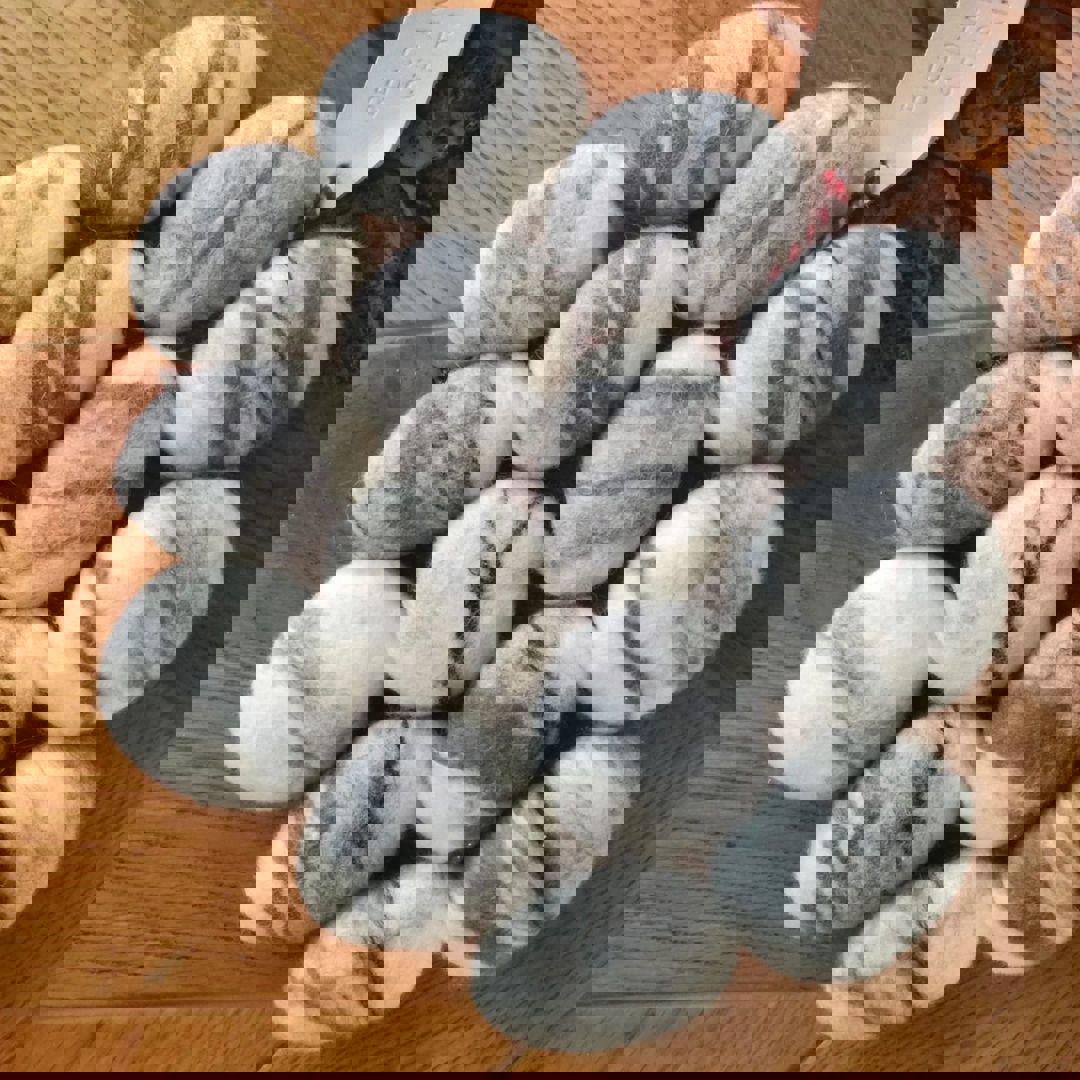 Super zachte stenen van wolvilt